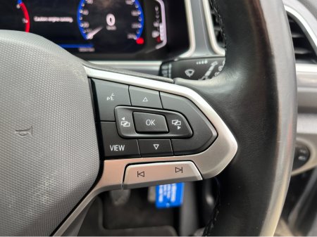 2024 Volkswagen T-Roc - thumbnail 25