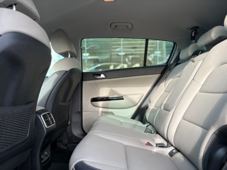 2021 Kia Sportage 1.6 Diesel Automatic ( Black Edition ) €27,995 thumbnail