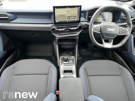 2025 Dacia Duster HYBRID JOURNEY HEV 140 BHP AUTO 5DR *DEMO MODEL - IN STOCK & READY FOR COLLECTION* €35,900