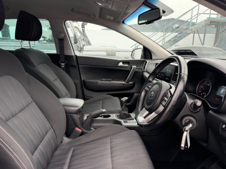 2021 Kia Sportage - thumbnail 8