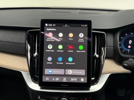 2025 Volvo XC90 PLUS T8 PHEV AWD AUTO *7 SEATER* €82,990 thumbnail