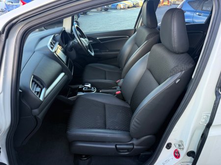 2016 Honda Fit  €11,390 thumbnail