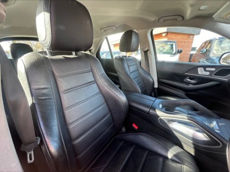 2020 Mercedes-Benz GLE Class - thumbnail 7