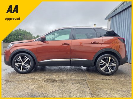 2020 Peugeot 3008 ALLURE * 1.5 DIESEL €17,900 thumbnail