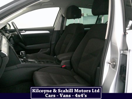 2016 Volkswagen Passat 1.6 TDI SE BUSINESS BLUEMOTION 120PS 4DR AUTO thumbnail