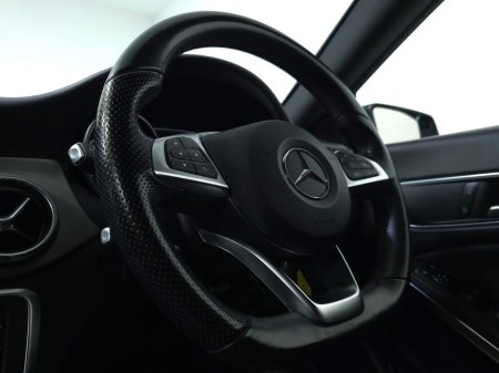 2017 Mercedes-Benz CLA Class  €20,950 thumbnail