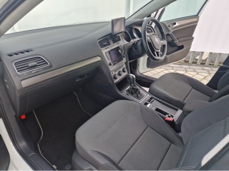 2013 Volkswagen Golf 1.2 PETROL AUTO €9,995 thumbnail