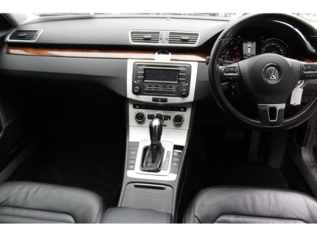 2014 Volkswagen Passat - thumbnail 16