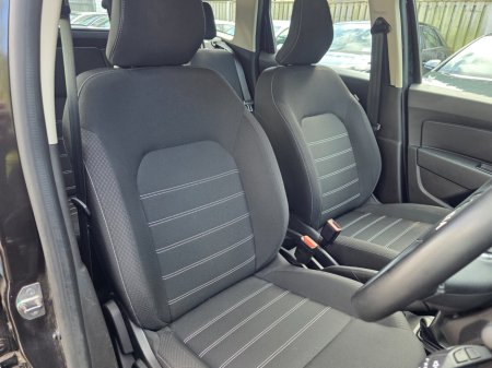 2023 Dacia Duster 1.5 Blue dCi 115 Expression €17,950