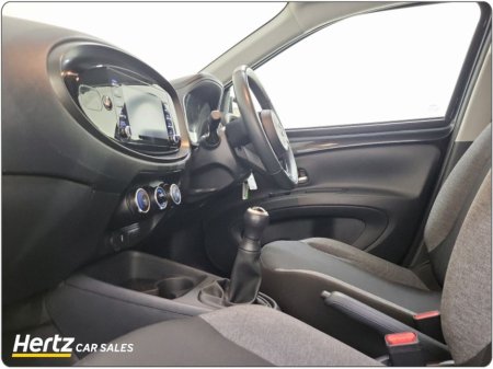 2023 Toyota Aygo X - thumbnail 4