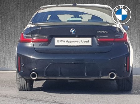 2025 BMW 3 Series - thumbnail 15