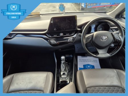 2023 Toyota C-HR HYBRID SOL 4DR AUTO €22,499 thumbnail