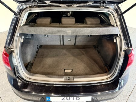 2016 Volkswagen Golf - thumbnail 7