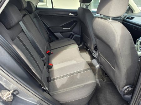 2022 Volkswagen T-Roc - thumbnail 10