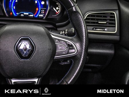 2020 Renault Megane - thumbnail 18