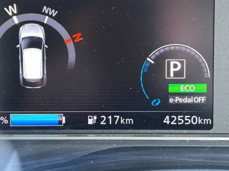 2018 Nissan Leaf - thumbnail 24