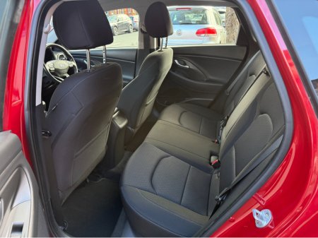 2017 Hyundai i30 - thumbnail 11