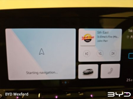 2021 Volkswagen Golf 2.0 TDI 115HP Life €21,975 thumbnail