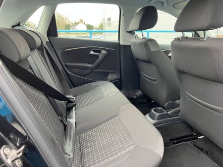 2014 Volkswagen Polo COMFORTLINE 1.2 TSI // FULL SERVICE HISTORY // REVERSE CAMERA // AIR CONDITIONING €10,900 thumbnail