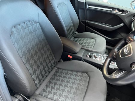 2016 Audi A3 Sportback 2016 AUDI A3 SPORTBACK TFSI 1.4 AUTOMATIC / CRUISE CONTROL / REVERSE CAMERA AND MORE thumbnail