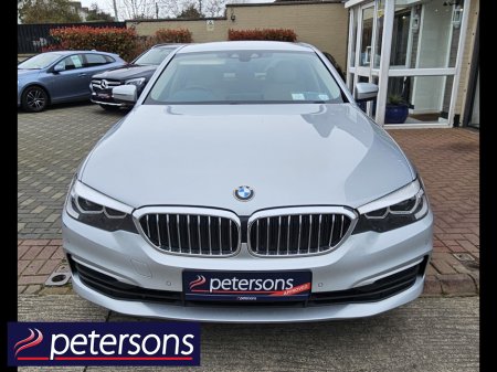 2020 BMW 5 Series - thumbnail 3