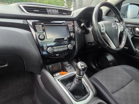 2016 Nissan Qashqai 1.5D SVE €8,450 thumbnail