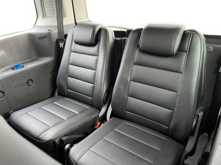 2016 Ford Tourneo Connect GRAND 1.5 TDCI ZETEC CO €11,900 thumbnail