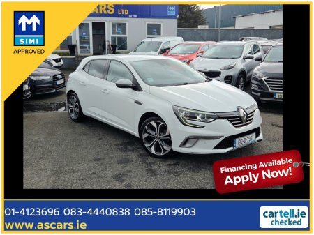 2019 Renault Megane - thumbnail 1