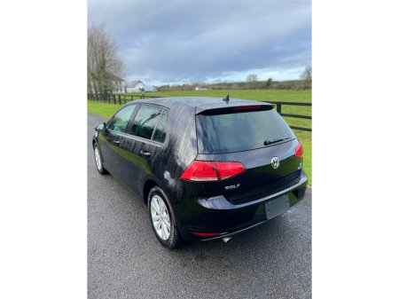 2016 Volkswagen Golf Mk7 €13,950 thumbnail