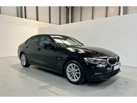 2021 BMW 3 Series - thumbnail 1