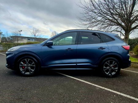 2023 Ford Kuga - thumbnail 7