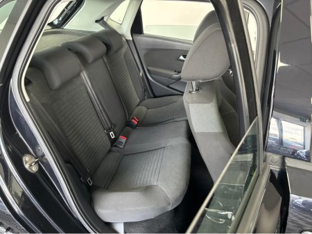 2011 Volkswagen Polo - thumbnail 10