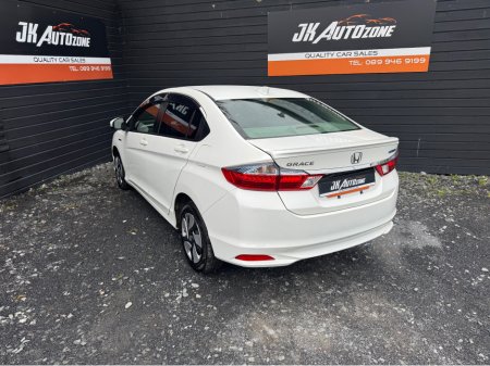 2016 Honda Grace 1.5 HYBRID AUTO €12,495 thumbnail