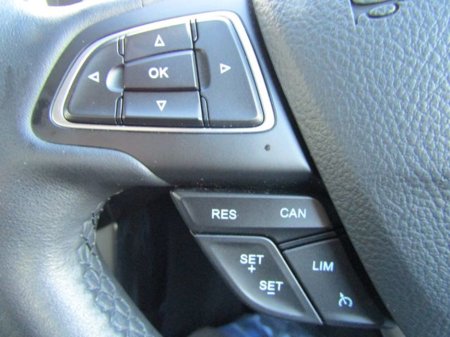 2018 Ford Focus Titanium 1.0 125PS 6SPD 4DR €13,950 thumbnail