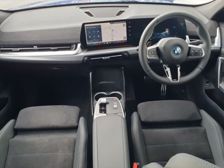 2026 BMW iX2 - view 4