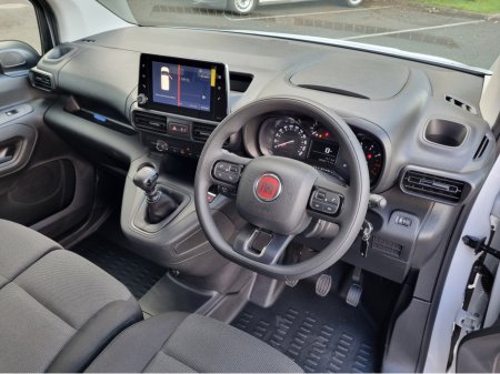 2026 Fiat Doblo Tecnico | 1.5 | LWB | 100hp €24,792