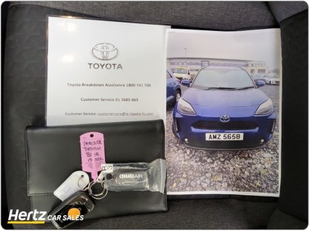 2023 Toyota Yaris Cross DESIGN HEV 1.5 Petrol Automatic €24,995 thumbnail