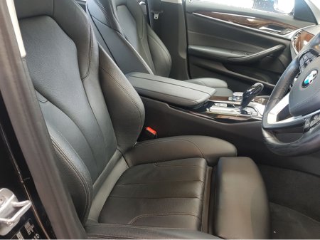 2017 BMW 5 Series - thumbnail 9