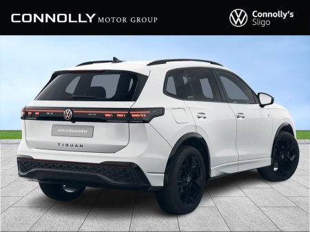 2026 Volkswagen Tiguan - thumbnail 2