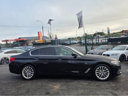 2017 BMW 5 Series ( 172 REG ) 523D LUXURY - CARPLAY NAVIGATION EDITION FULL LEATHER ELECTRIC HEATED SEATS - 360 REVERCE CAMERA - PRIVACY GLASS €24,950 thumbnail