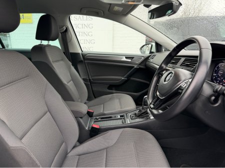 2018 Volkswagen Golf (182) 1.2 TSI COMFORTLINE TECH EDITION €20,950 thumbnail