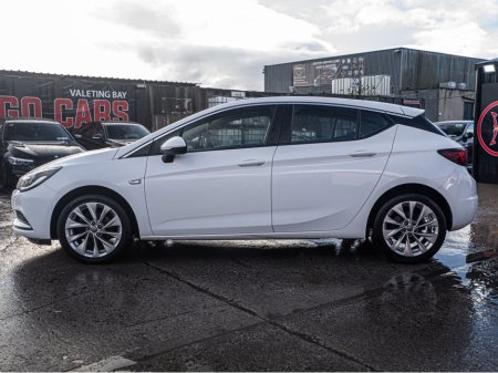 2017 Opel Astra 172 Opel Astra 1.0/High spec/Irish/1yr warranty €10,888 thumbnail