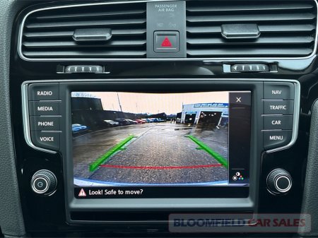 2016 Volkswagen Golf 1.4 HIGHLINE , AUTO // IMMACULATE €14,950 thumbnail