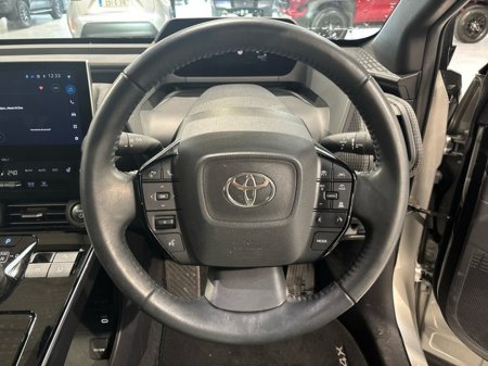 2024 Toyota bZ4X SPORT FWD 11KW 4DR AUTO €35,950 thumbnail