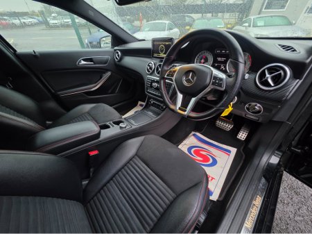2013 Mercedes-Benz A Class ( 132 REG A180 AMG LINE  HALF LEATHER SEATS  / HI SPEC / SYSTEM LOW ROAD TAX BAND / SIMI DEALER €13,450 thumbnail