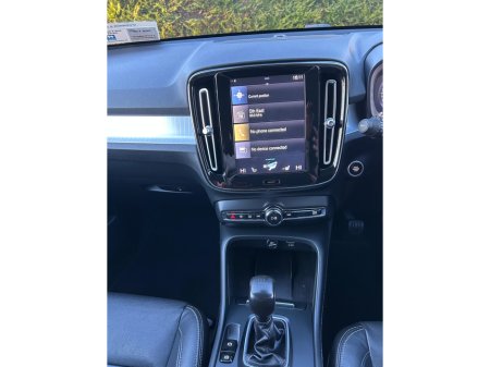 2020 Volvo XC40 D3 MOMENTUM 5DR €27,750 thumbnail