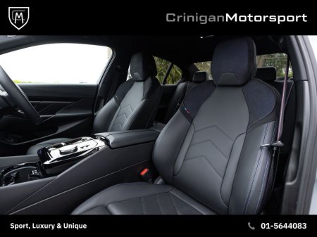 2024 BMW 5 Series - view 3