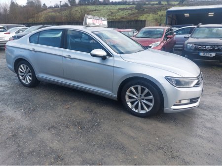 2015 Volkswagen Passat 1.6 TDI SE BLUEMOTION 120PS 4DR €12,000 thumbnail