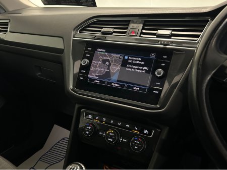 2020 Volkswagen Tiguan Allspace A7 HIGHLINE 2.0 TDI ALLSPACE MANUAL 6SPEED FWD 150 5DR €34,900 thumbnail