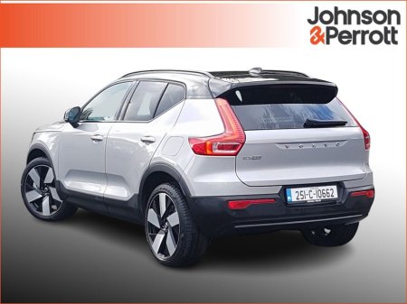 2025 Volvo EX40 82 kWh Extended Range Electric Ultra €49,900 thumbnail